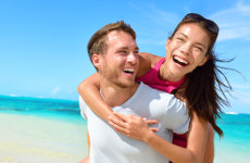 Travel and learn a new language with 17 Minute Languages